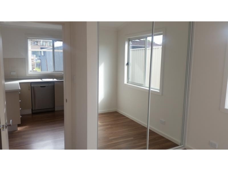 42A De Meyrick Avenue, Casula NSW 2170