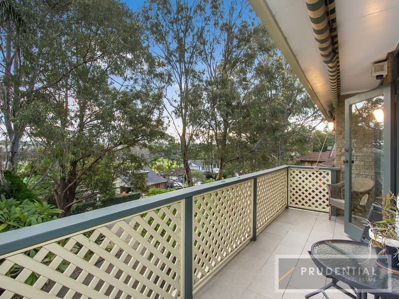 37 Gal Crescent, Moorebank NSW 2170