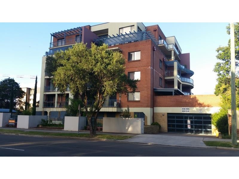 16/8 Bigge Street, Liverpool NSW 2170