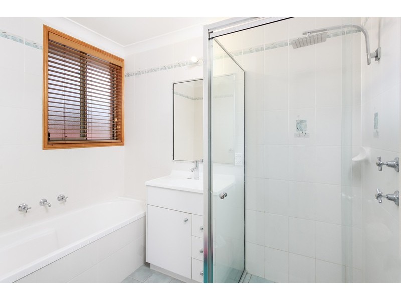 1 Keneally Way, Casula NSW 2170