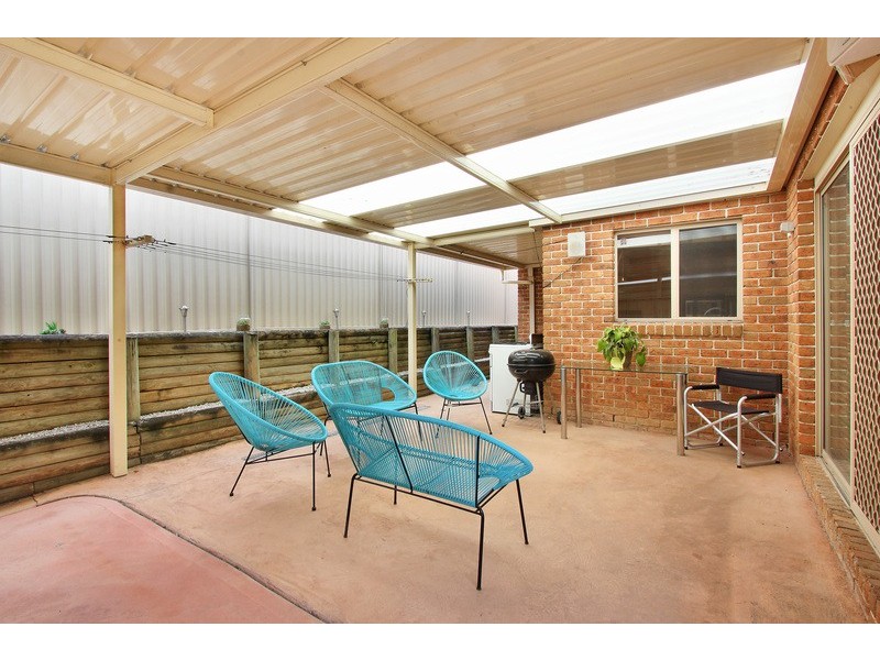 1 Keneally Way, Casula NSW 2170