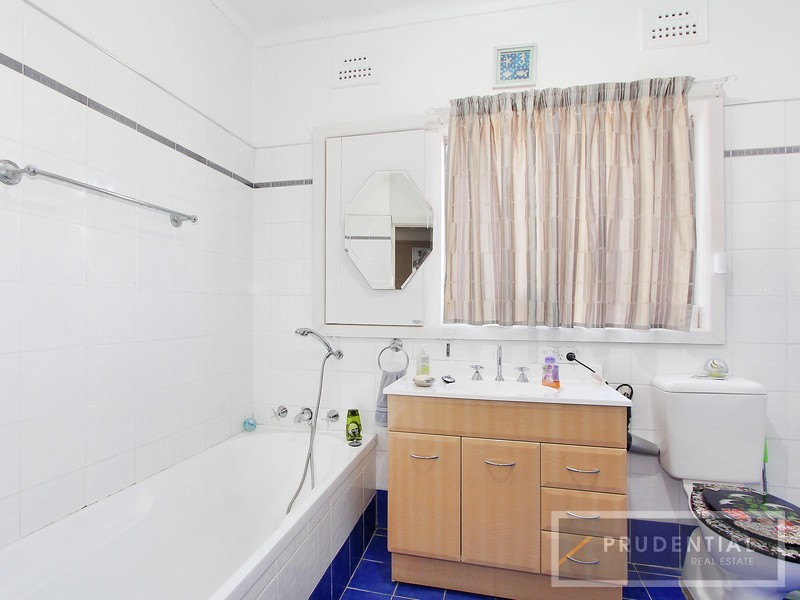 53 Alderson Avenue, Liverpool NSW 2170