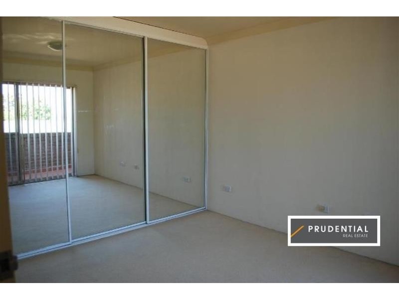 35/100 Terminus Street, Liverpool NSW 2170