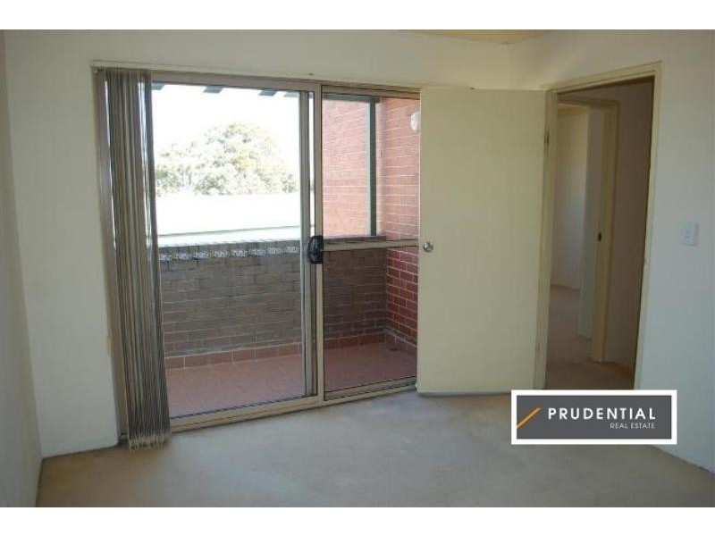 35/100 Terminus Street, Liverpool NSW 2170