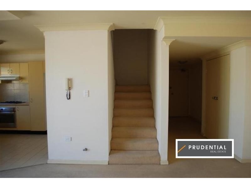 35/100 Terminus Street, Liverpool NSW 2170