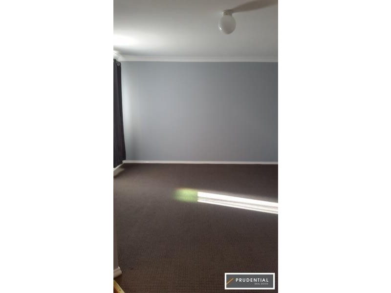 16 Triabunna Ave, West Hoxton NSW 2171