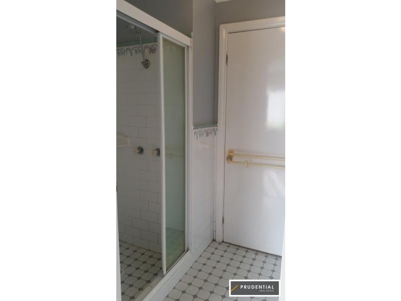 16 Triabunna Ave, West Hoxton NSW 2171