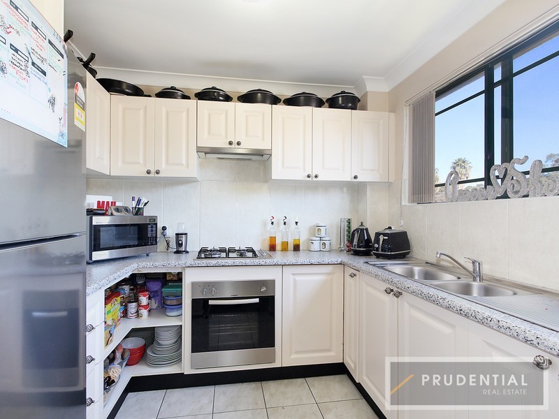 13/29-33 De Witt Street, Bankstown NSW 2200