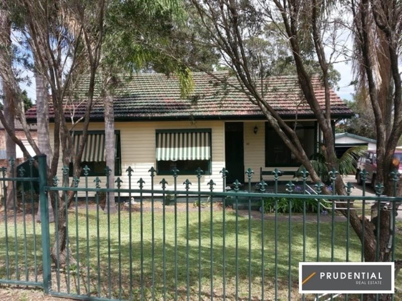 43 Rowe Ave, Lurnea NSW 2170