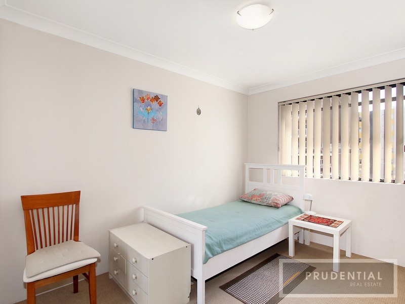 20/12-20 Lachlan Street, Liverpool NSW 2170