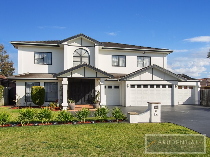 36 Beltana Court, Wattle Grove NSW 2173