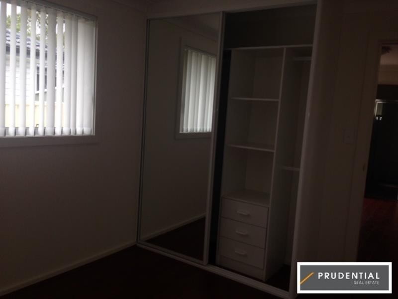 12A Bare Avenue, Lurnea NSW 2170