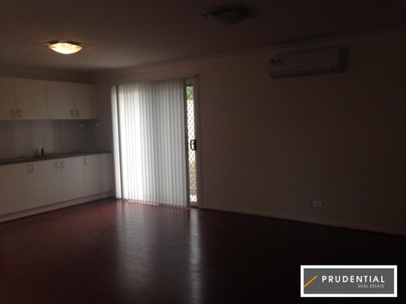 12A Bare Avenue, Lurnea NSW 2170