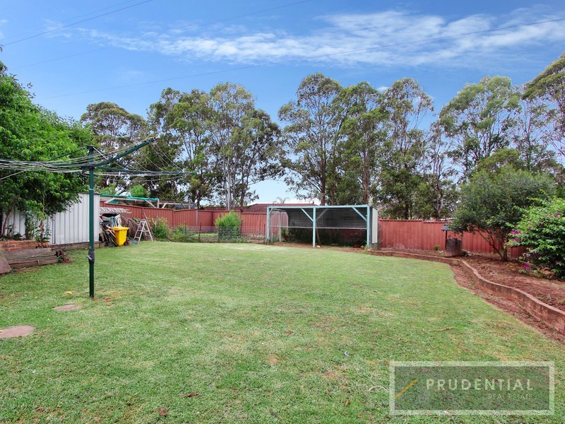 263 Whitford Road, Green Valley NSW 2168