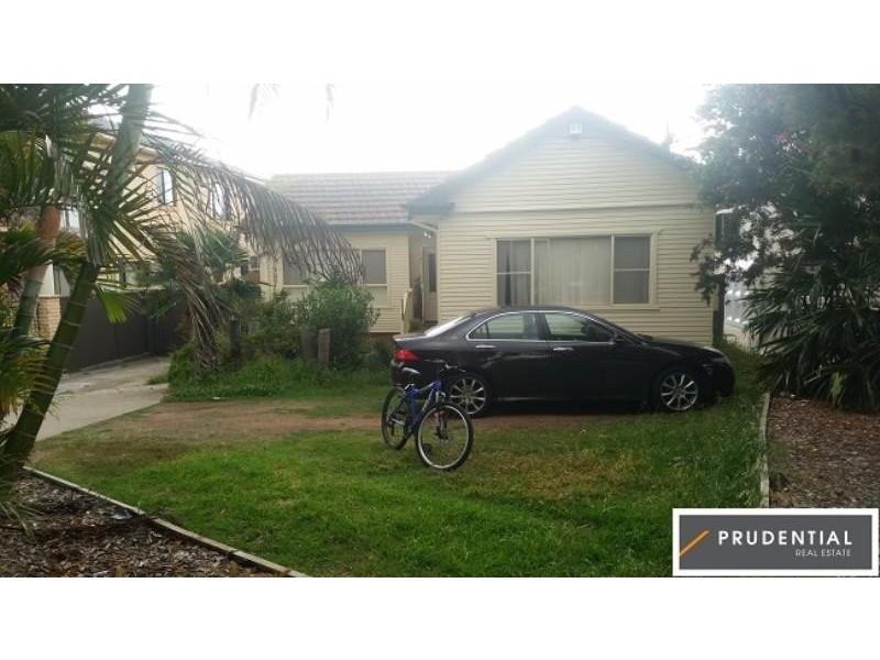 72 Woodlands Rd, Liverpool NSW 2170