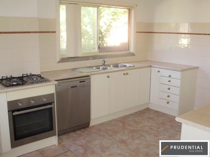 72 Woodlands Rd, Liverpool NSW 2170