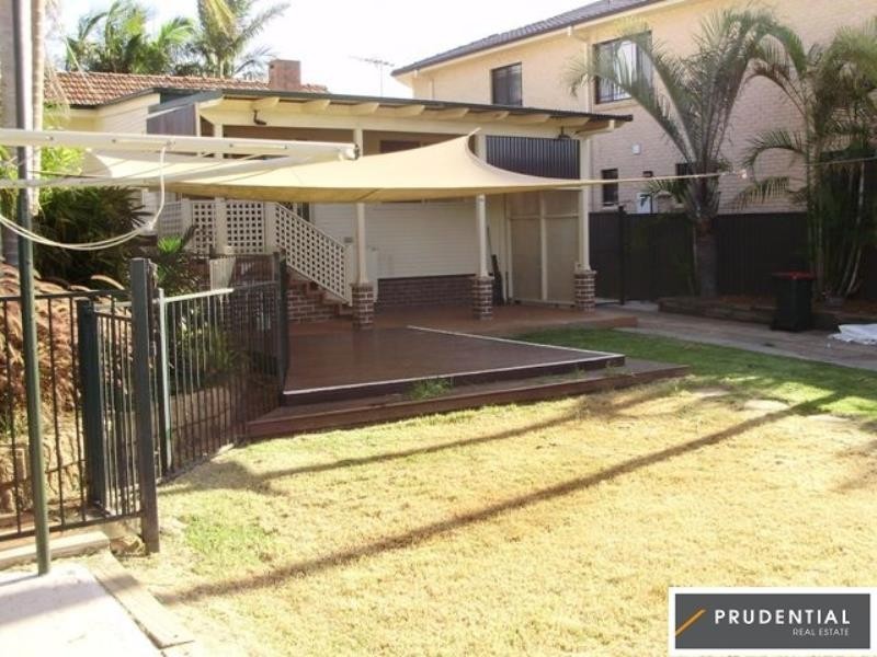 72 Woodlands Rd, Liverpool NSW 2170
