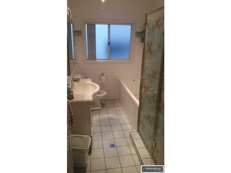 72 Woodlands Rd, Liverpool NSW 2170