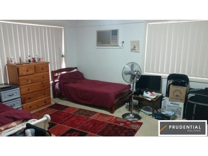 72 Woodlands Rd, Liverpool NSW 2170