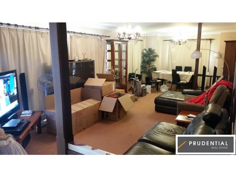 1239 Mamre Rd, Kemps Creek NSW 2178