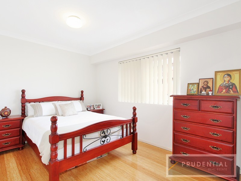 22/8-10 Lachlan Street, Liverpool NSW 2170