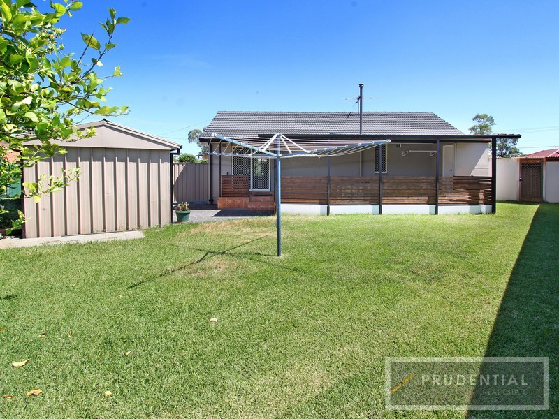 39 Charter Street, Sadleir NSW 2168