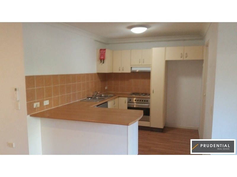 8/142 Heathcote Road, Hammondville NSW 2170