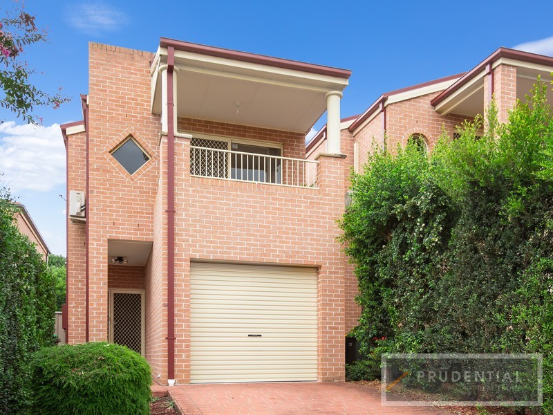 12 Lionel Street, Ingleburn NSW 2565