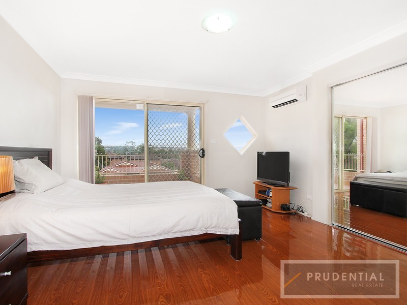 12 Lionel Street, Ingleburn NSW 2565