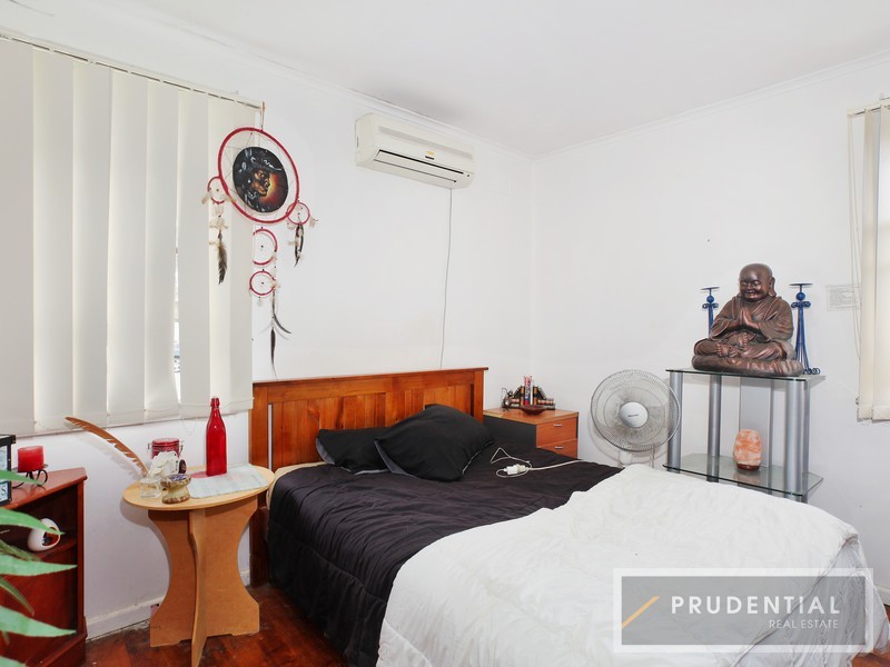 80 Lawrence Hargrave Drive, Warwick Farm NSW 2170