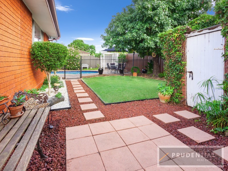 82 Medley Avenue, Liverpool NSW 2170