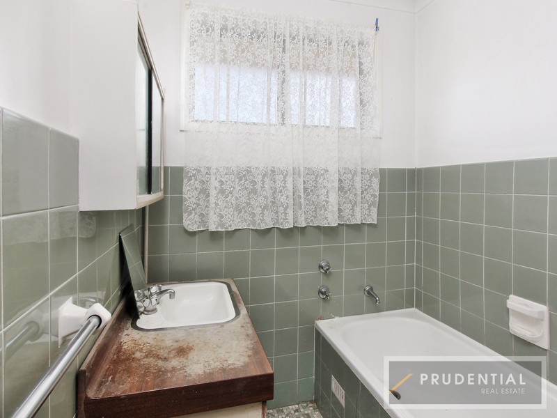 566 Hume Highway, Casula NSW 2170