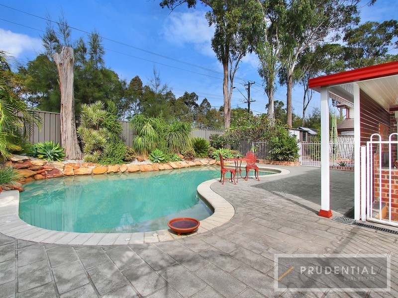 18 Doncaster Avenue, Casula NSW 2170