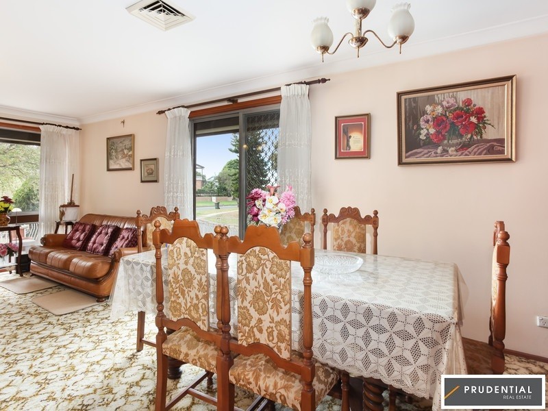 82 Congressional Drive, Liverpool NSW 2170
