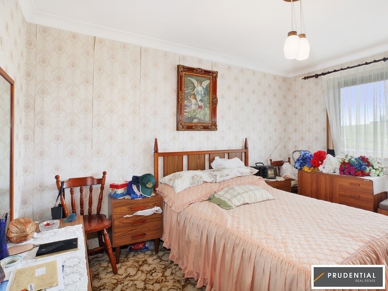 82 Congressional Drive, Liverpool NSW 2170