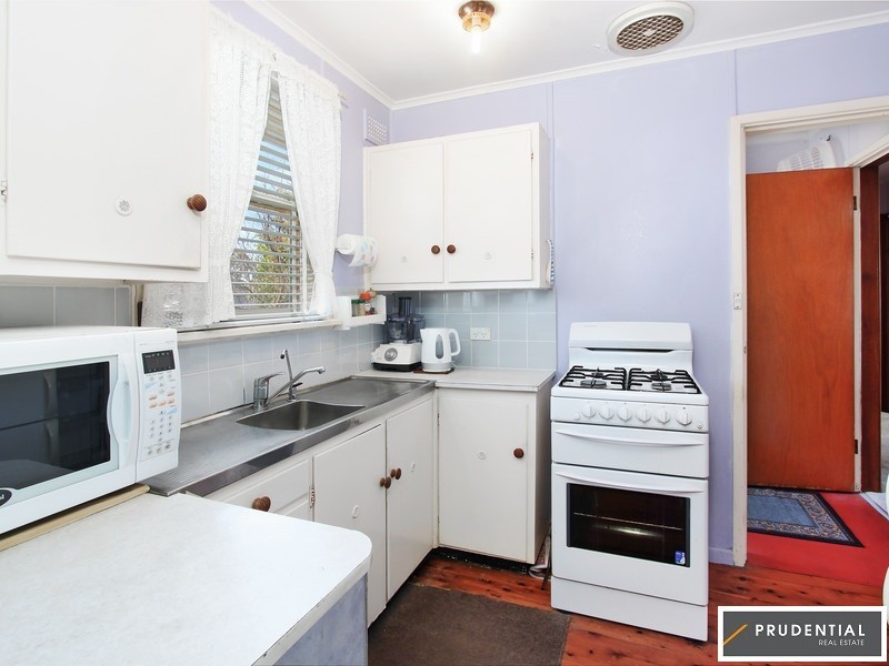 35 Glenwari Street, Sadleir NSW 2168