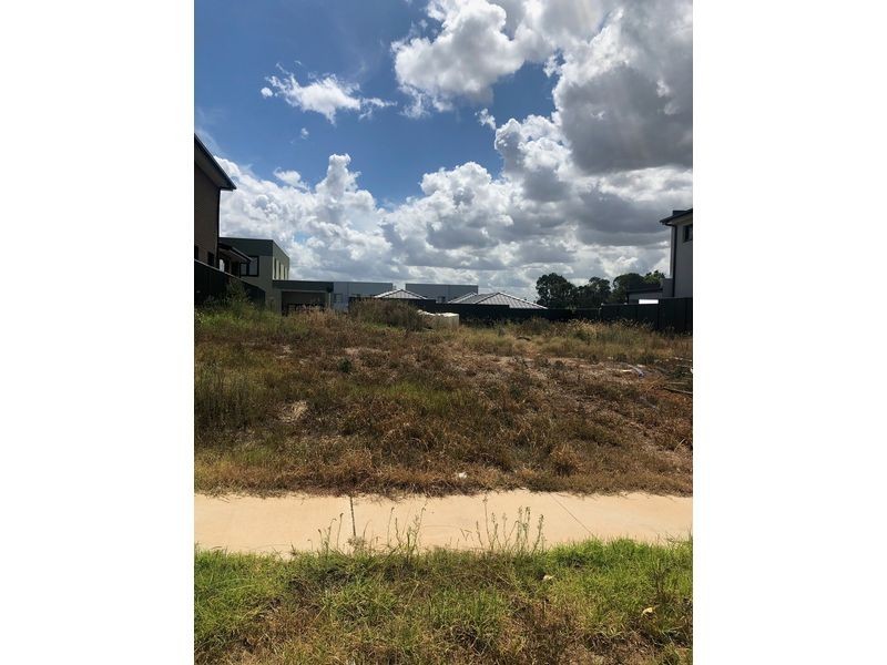 163 Donovan Boulevard, Gregory Hills NSW 2557