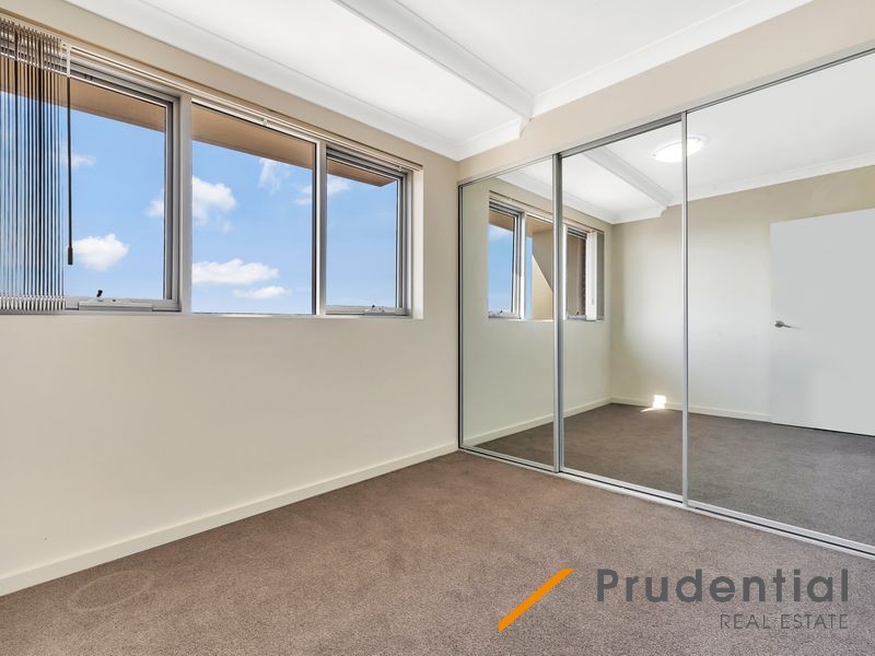 40/17-21 The Crescent, Fairfield NSW 2165