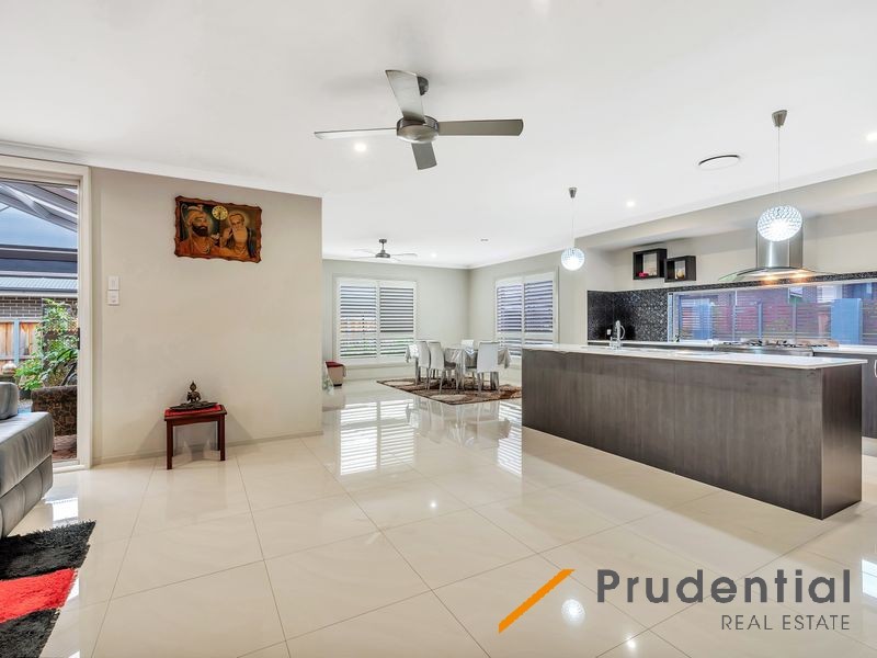 44 Pioneer Drive, Carnes Hill NSW 2171