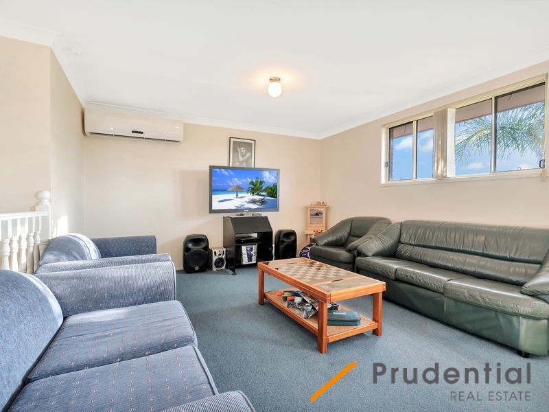 27 Wagga Wagga Street, Prestons NSW 2170