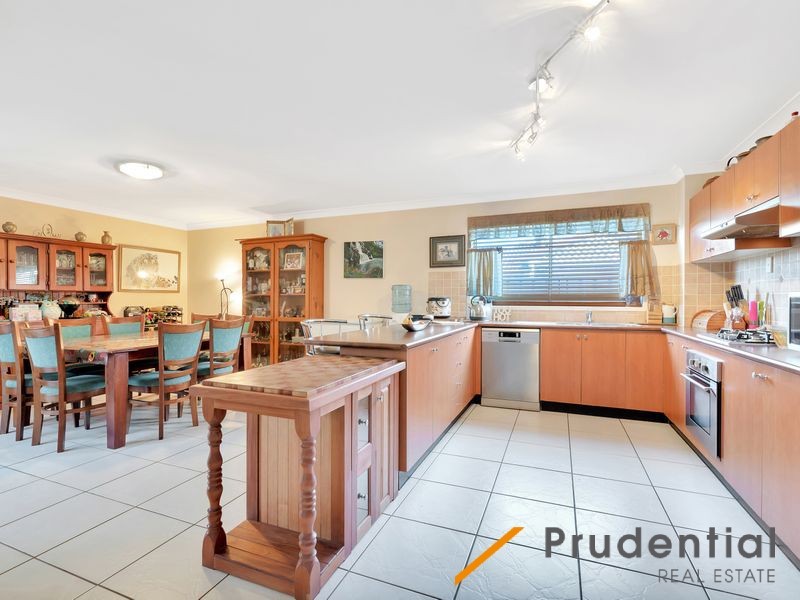 27 Wagga Wagga Street, Prestons NSW 2170