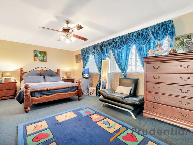 27 Wagga Wagga Street, Prestons NSW 2170