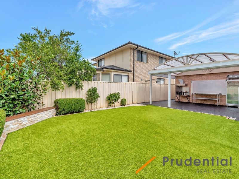 16 Nelligen Close, Prestons NSW 2170