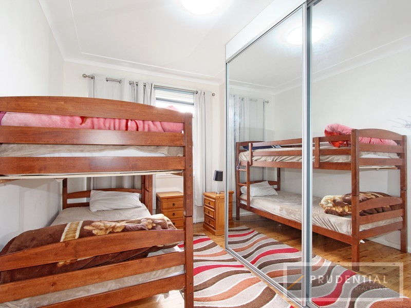 36 Hill Rd, Lurnea NSW 2170