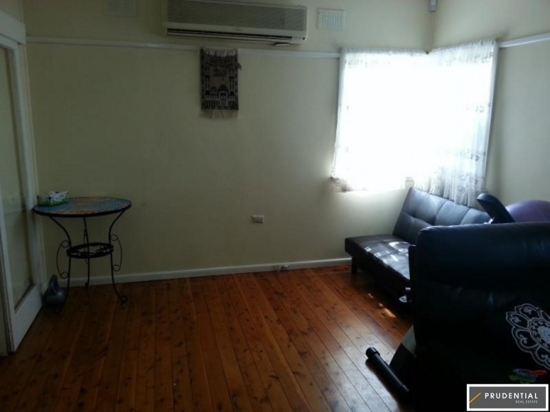 3 McGowen Crescent, Liverpool NSW 2170