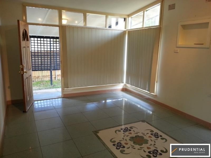 28 Romney Crescent, Miller NSW 2168