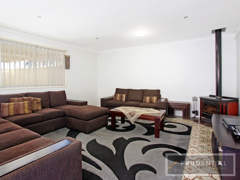 55 Webster Rd, Lurnea NSW 2170