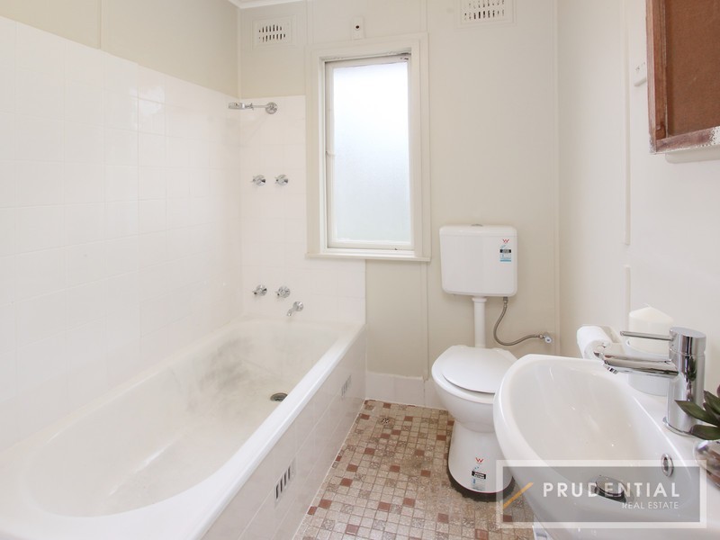 18 Thredbo Street, Heckenberg NSW 2168
