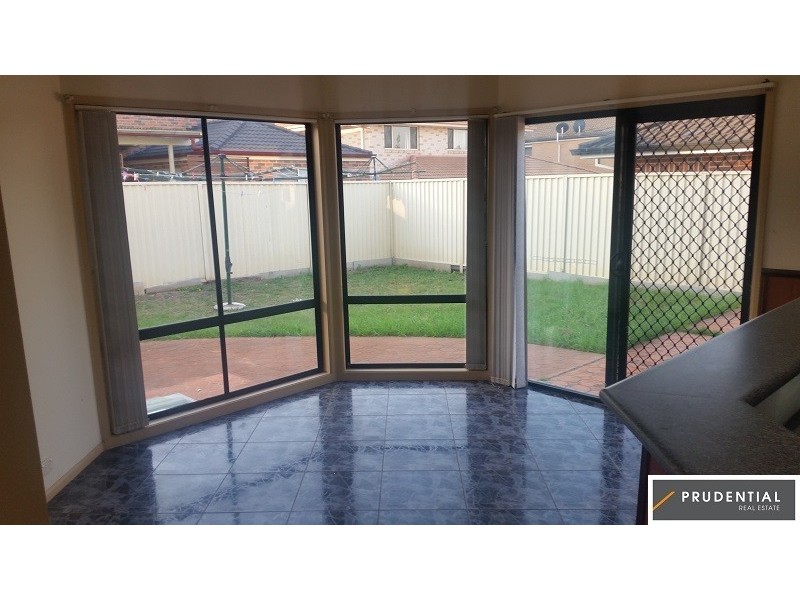 25 Chapman Street, West Hoxton NSW 2171