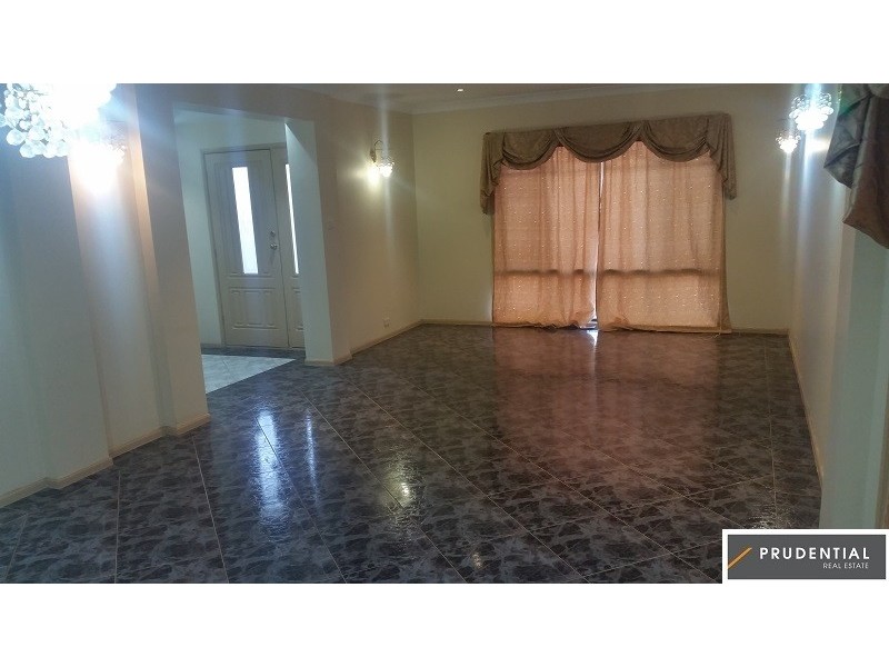 25 Chapman Street, West Hoxton NSW 2171